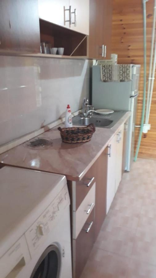 Kolonia E Artistave Apartment Velipoje Ngoại thất bức ảnh